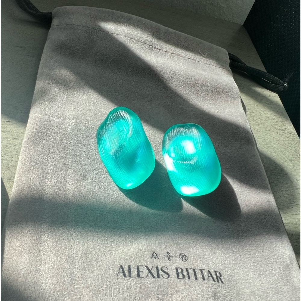 NEW Alexis Bittar Lucite Thumbprint Post Earring- Electric Mint.